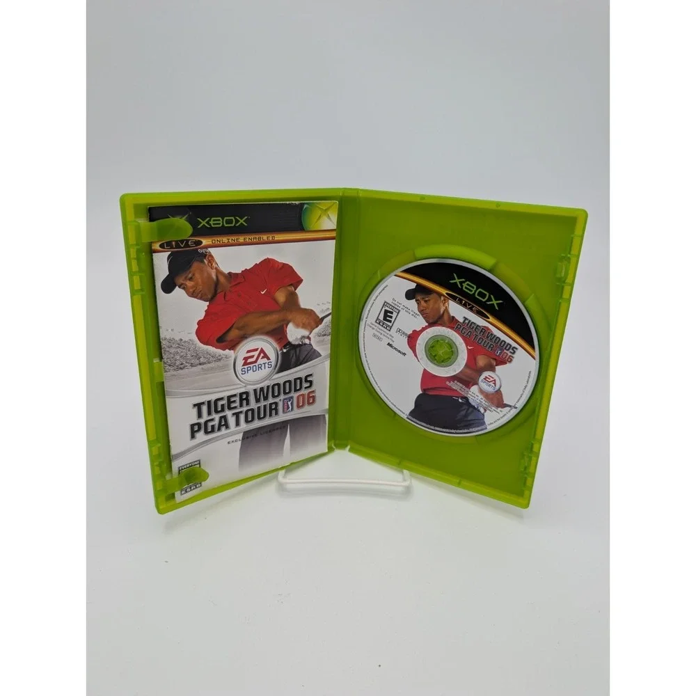 Tiger Woods PGA Tour 06 (Microsoft Xbox, 2005) CIB Complete